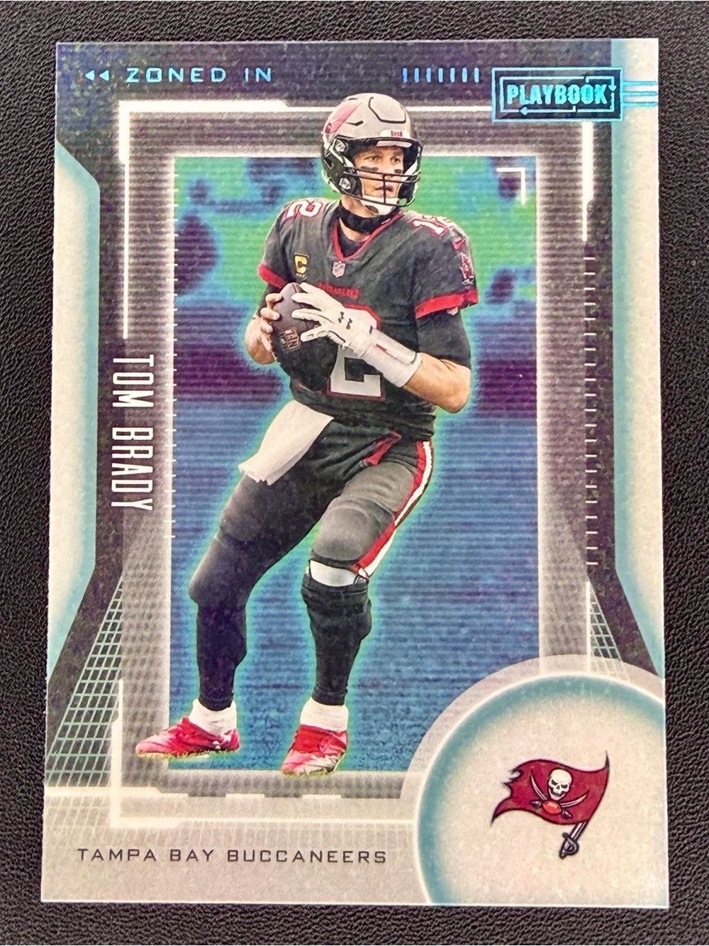 2021 PANINI PLAYBOOK TOM BRADY ZONED IN BLUE SPARKLE LASER PARALLEL. ZI-TBR SSP
